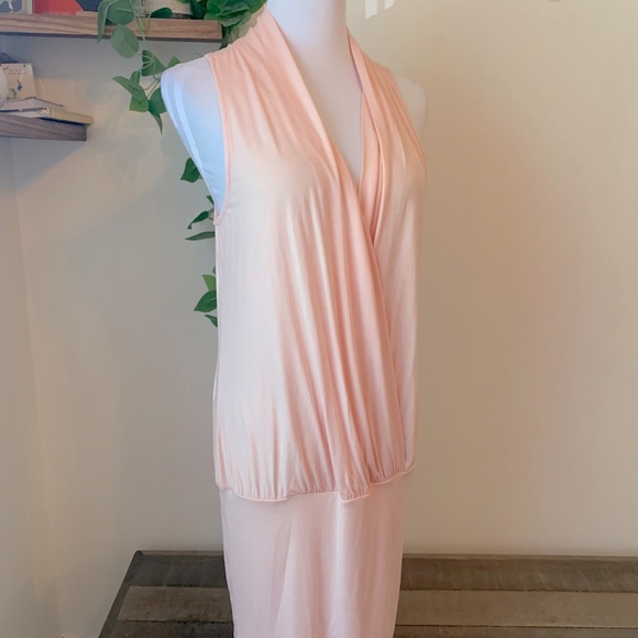 Venus Dress - Picture 3 of 7